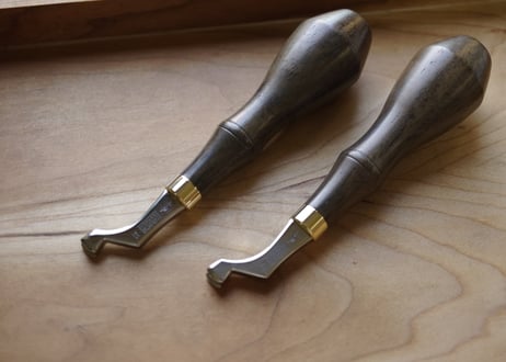 CATEGORY 捻（フチ捻・ネジ捻・クリーサー） | at Leather Works