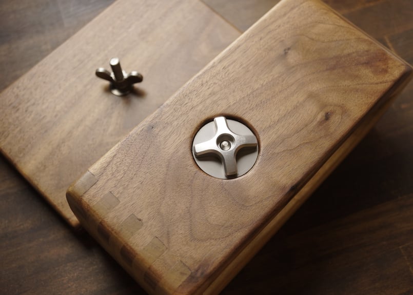 テーブルポニー ネジタイプ シルバーネジモデル追加 | at