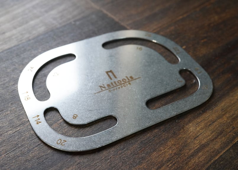 Outside SPORTS ACTIVITIES　加工肉厚レザー サイズF Nattools ミニR定規 | at Leather Works レザークラフトツール