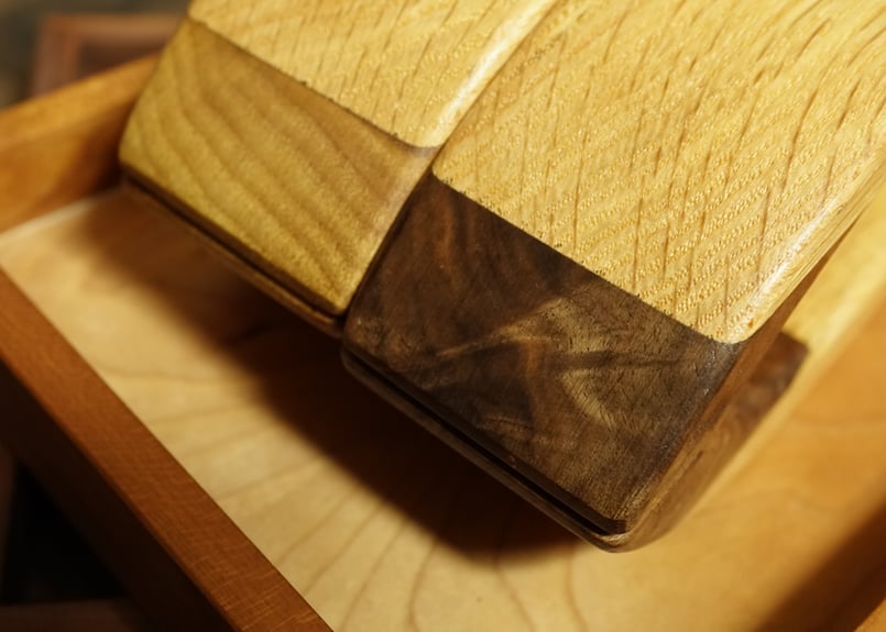 ステッチングポニー | at Leather Works レザークラフトツール