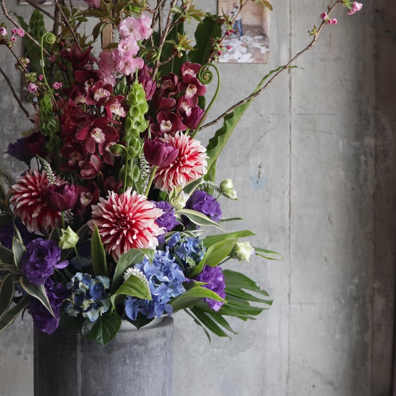 静岡市内限定】差がつく！ファイバー陶器付きスタンド花（送料無料