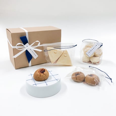 【BAKE SHOP & CAFE mitten × 眞窯】ミトンの焼き菓子と眞窯のクッキー皿（お取り寄せセット）