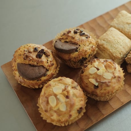 【粉灯（ことう）】焼き菓子おまかせセット（マフィン・スコーンなど）