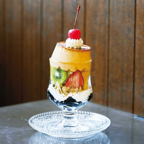 KELLY「おいしいパンとカフェと、スイーツ」特集（2024年7月号）
