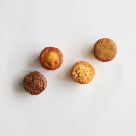 【和洋菓子キクノヤ】ベイクドケーキ「FLAVA」4個入りセット