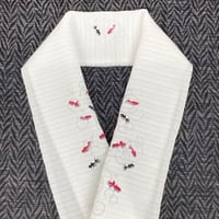洗える オリジナル刺繍半衿・絽『金魚』