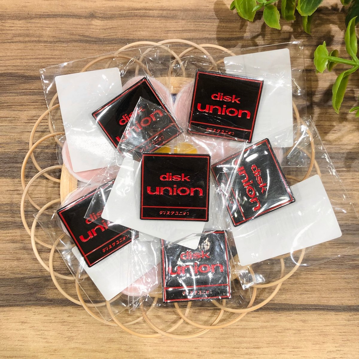 ディスクユニオン　16個 disk union YEAR PINS ピンバッチ ディスクユニオン16個 disk union YEAR PINS ピンバッチ