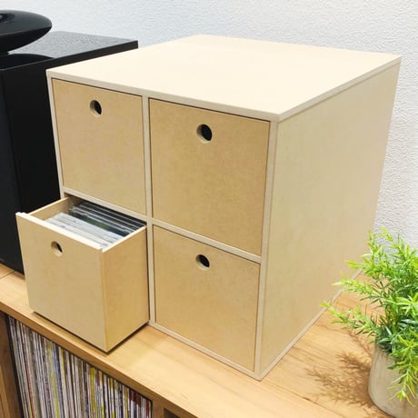 4マス引出式CDラック