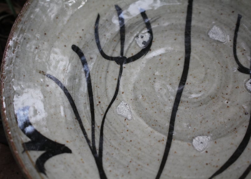 光藤佐 鉄絵皿5.5寸 1 | online shop ゆすらや