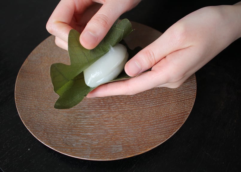 矢沢光広 銀彩手刳り丸皿 | online shop ゆすらや