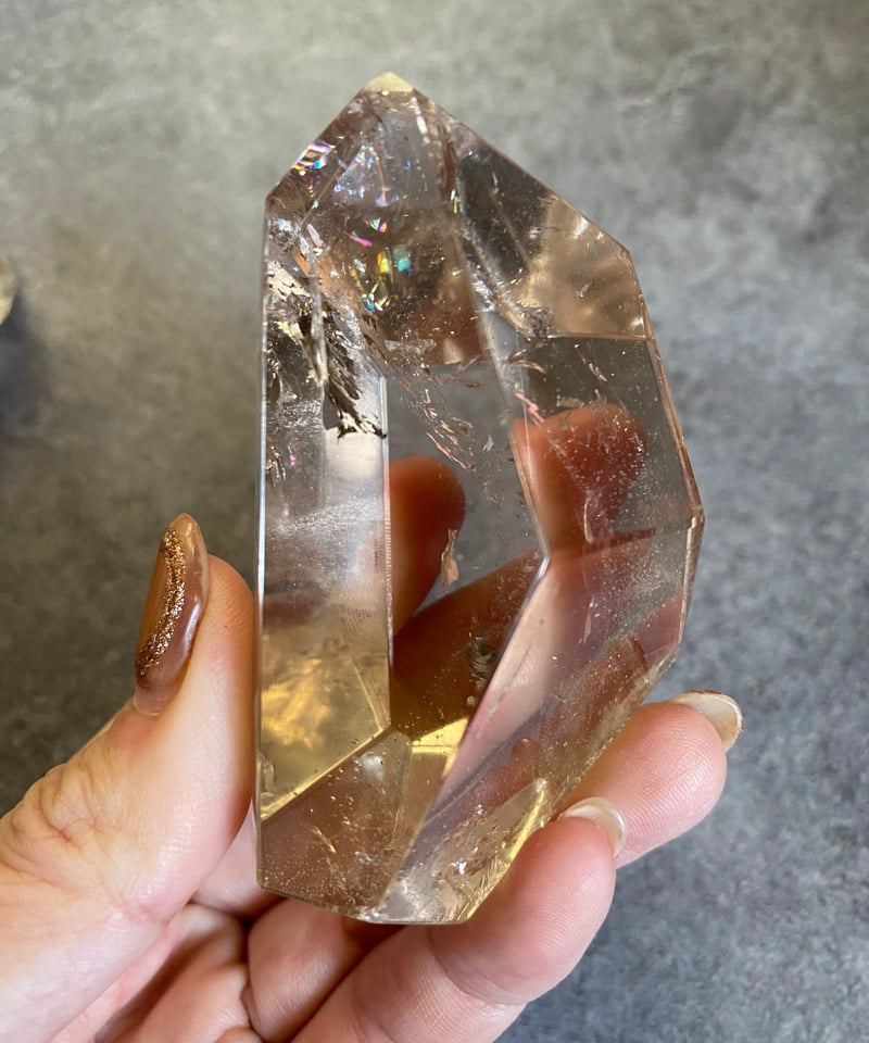 ライトスモーキークォーツ 1660 | sage crystal ライトスモーキークォーツ 1660 | sage crystal