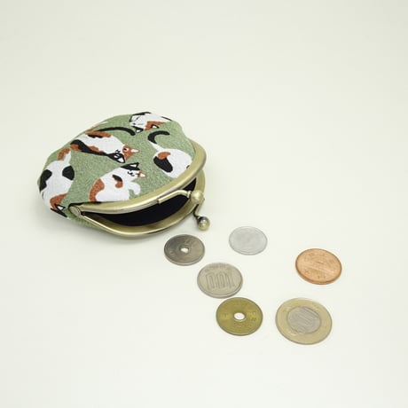 2.6寸丸小銭入れ　三毛猫（ちりめん）緑色　※口金：AG色 丸玉