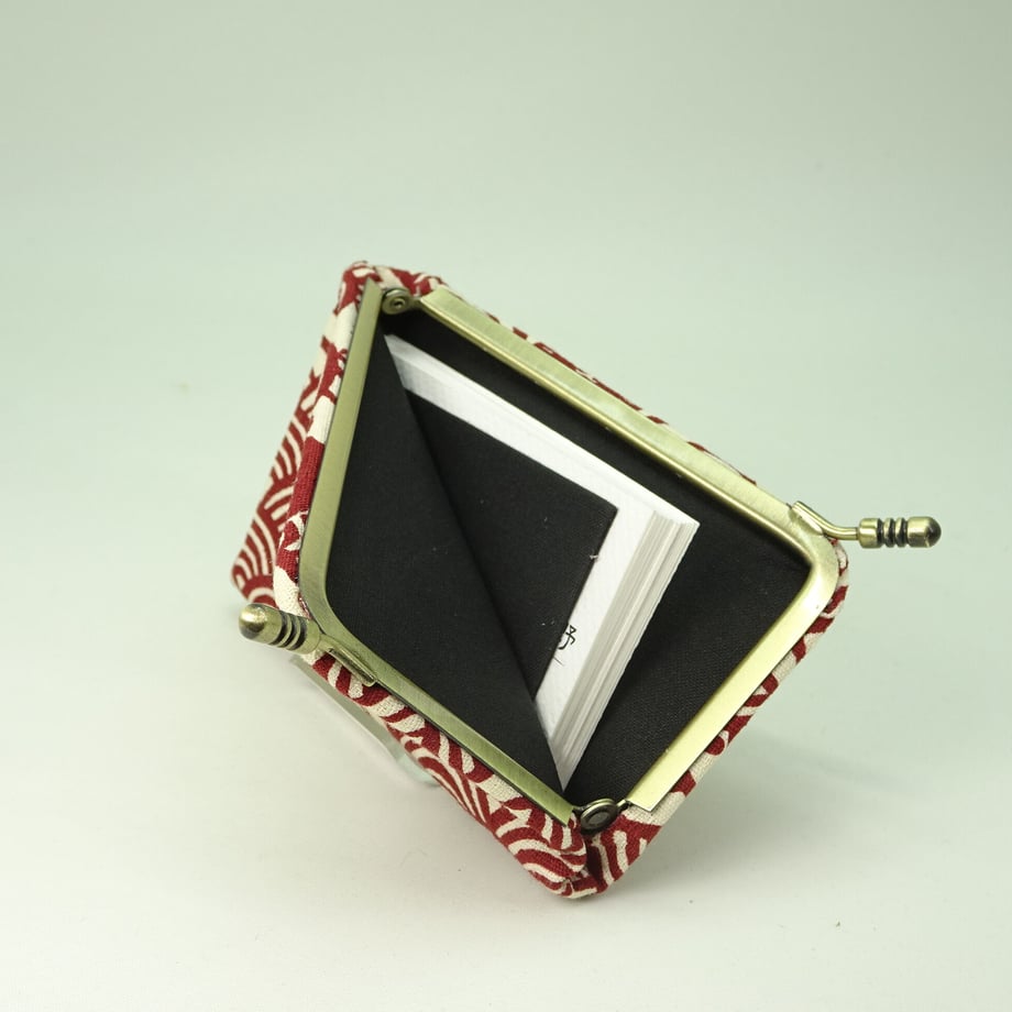 60b8cff54899216c4e108346