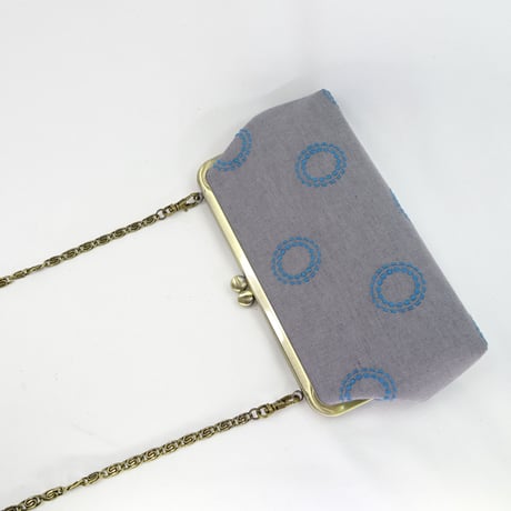 6.8寸碁石玉　ショルダーバッグ　刺繍　サークル　グレー色