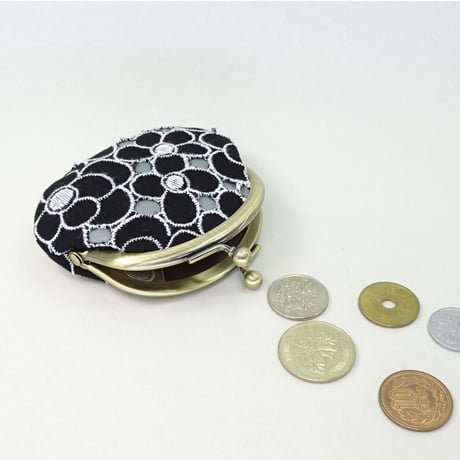 2.6寸丸小銭入れ　花かさね　黒×グレー色