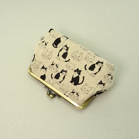 4.0寸角ポーチ　ねこ　生成色　※ふぐ玉