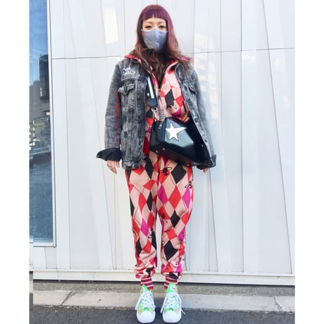 3-04_face mask_DNM_GR