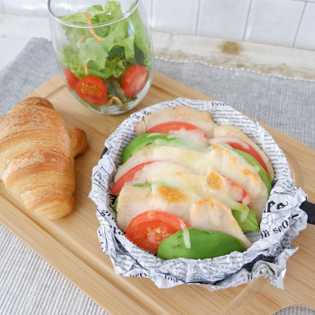 国産ムネサラダチキン（しおガーリック）1枚入 90g | 宮崎発 工場