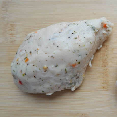 国産ムネサラダチキン（ハーブ）1枚入　90g