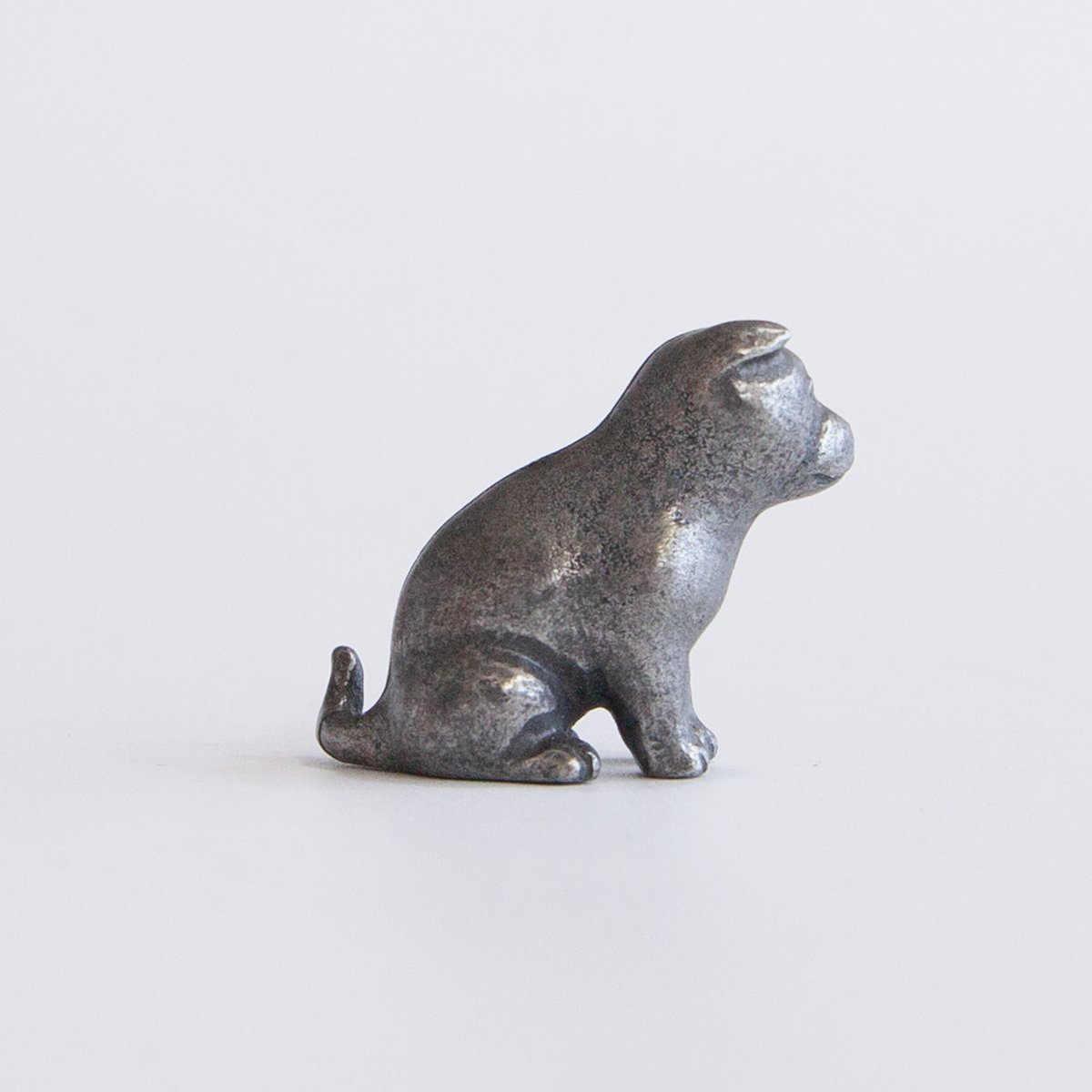 千眞作 鋳鉄製 犬 置物 栂尾・高山寺所蔵品／狗子像の模刻品