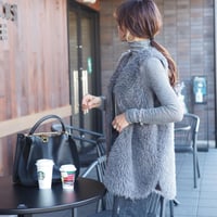 リバーシブルカールファーベスト〈GREY〉