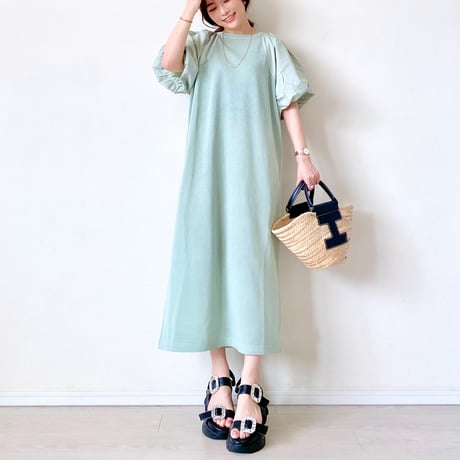 バルーンスリーブワンピース〈MINT〉