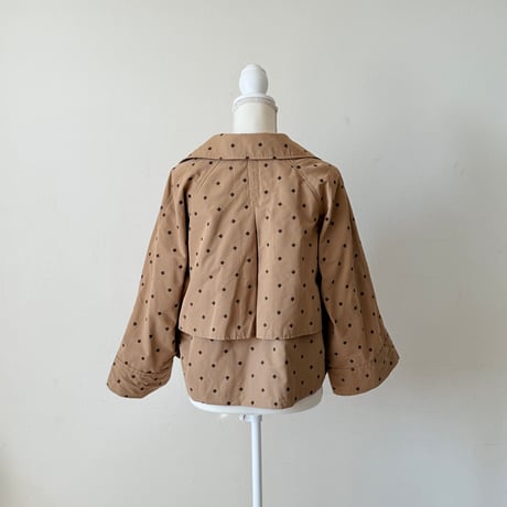 【コーデの重心が上がるショート丈】刺繍ショートトレンチ