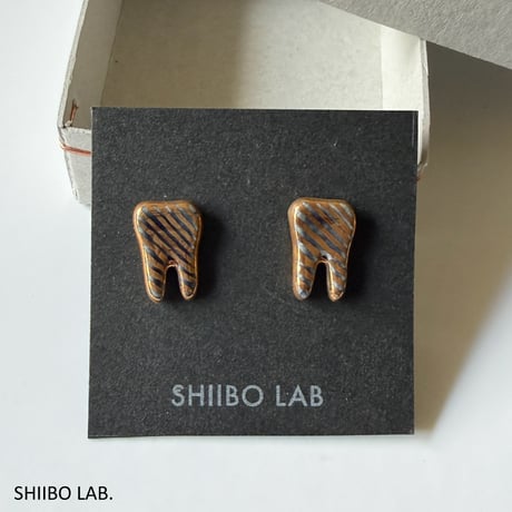 ピアス　１