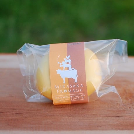 スカモルツァ・アッフミカータ (Scamorza Affumicata)＊