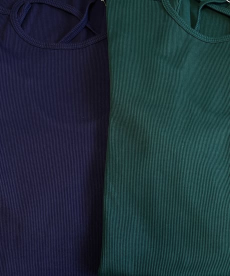 back cross long T-shirt