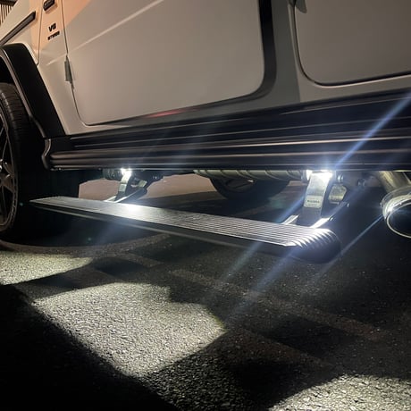 ベンツ Gクラス W463A LED付 電動サイドステップ ショート(サイド出しマフラー車用) 商品番号4907