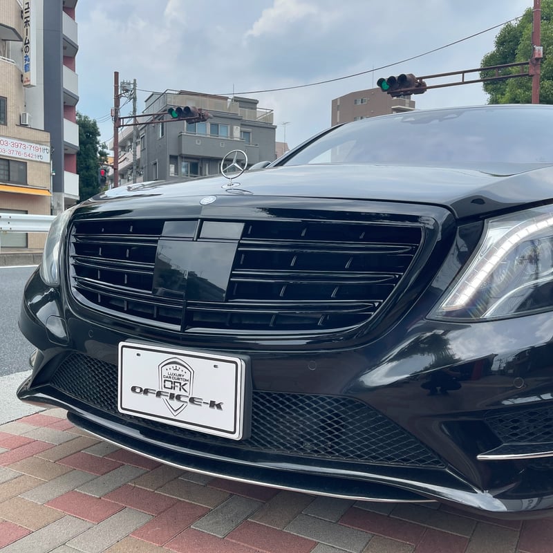 ベンツ Sクラス W222 V12 マイバッハ グリル オールブラック ベンツ Sクラス W222 V12 マイバッハ グリル オールブラック