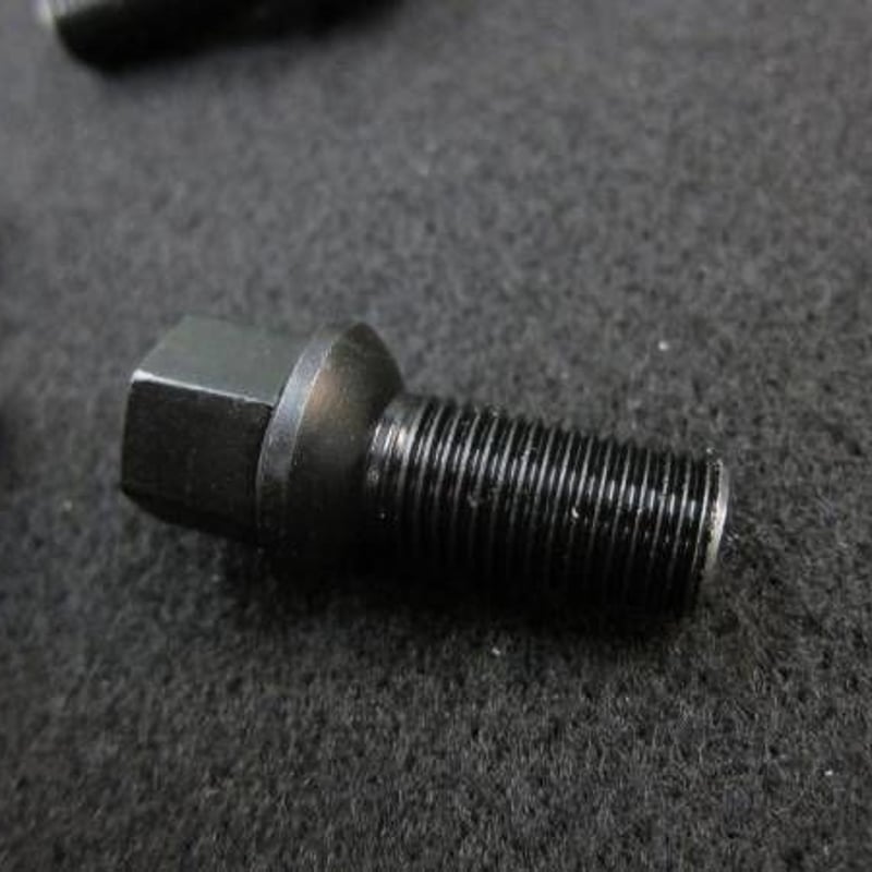 汎用 ブラック ホイールボルト M14x1.5 60°テーパーor14R球面 | OFFICE