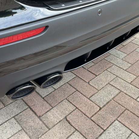 ベンツ GLAクラス H247 AMG GLA35用 GLA45S ディフューザー アンダープレート+マフラーカッター