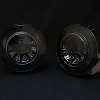 ベンツ Gクラス W463 ゲレンデ バイキセノン用 7連 LED付 ヘッドライトケース インナーブラック 商品番号3465