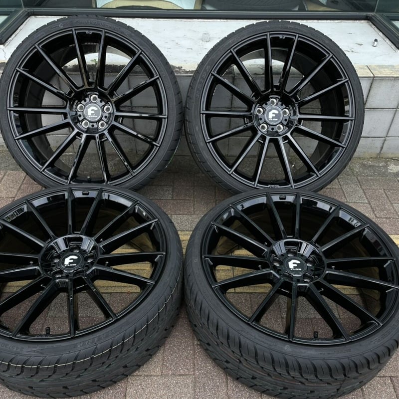 W222 メルセデスベンツ Sクラス スタッドレスタイヤセット W221 