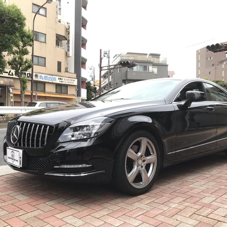 取付工賃込!! ベンツ CLSクラス W218/X218 前期 パナメリカーナグリル 縦フィン/GTR仕様 商品番号4352