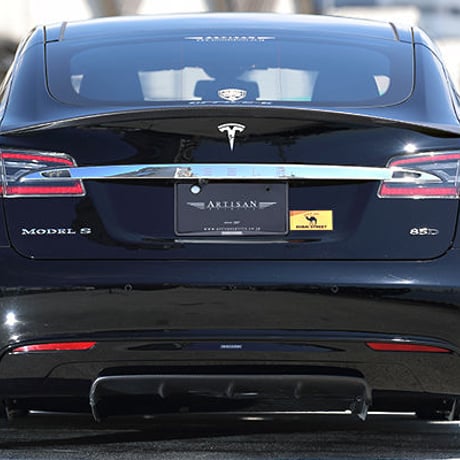 ARTISAN SPIRITS TESLA MODEL-S 前期 リアハーフ スポイラー FRP+カーボン アーティシャン スピリッツ