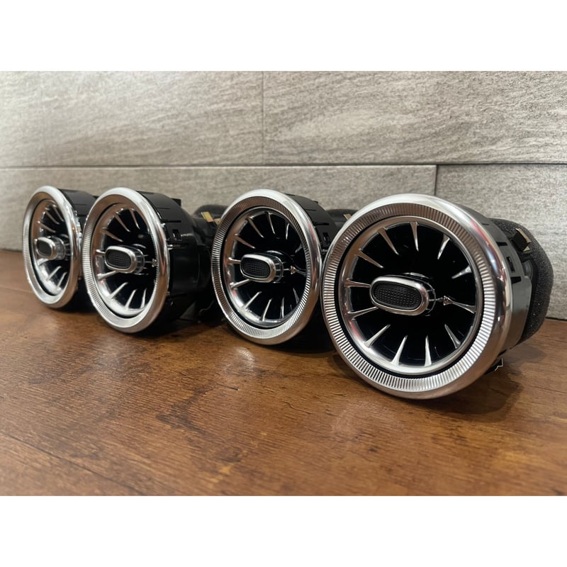 ベンツ Vクラス W447 エアコンルーバーアンビエント 4PCS 商品