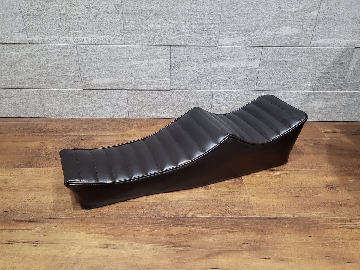 FLOW M1/Super73 用 チョビ3段シート ブラック 商品番号4759 | OFFI