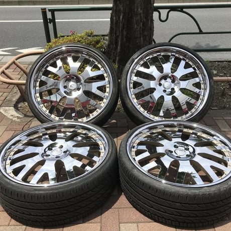 中古 ベンツ マイバッハ W240 57S/62S FORGIATO DITO 24インチ 鍛造 MAYBACH フォージアート