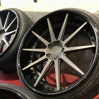 中古品 マセラティ クアトロポルテ SKY FORGED S206 21インチホイールSET 鍛造 スカイフォージド MASERATI バリ山タイヤ付 PCD114.3