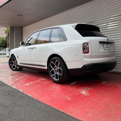 新品 ロールスロイス カリナン ブラックバッチスタイル 鍛造22インチ 4本セット  5/112 RollsRoyce Cullinan ブラック/マシンド 品番4562+4563