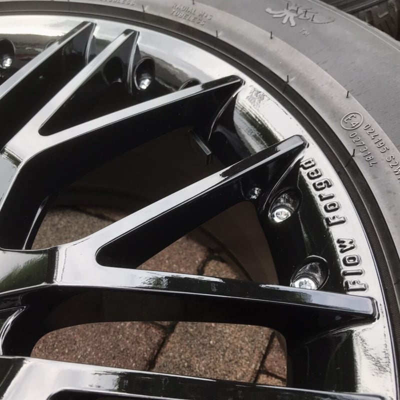 カールソン1/16 RS 285/50-20スタッドレス 4本セット ベンツ