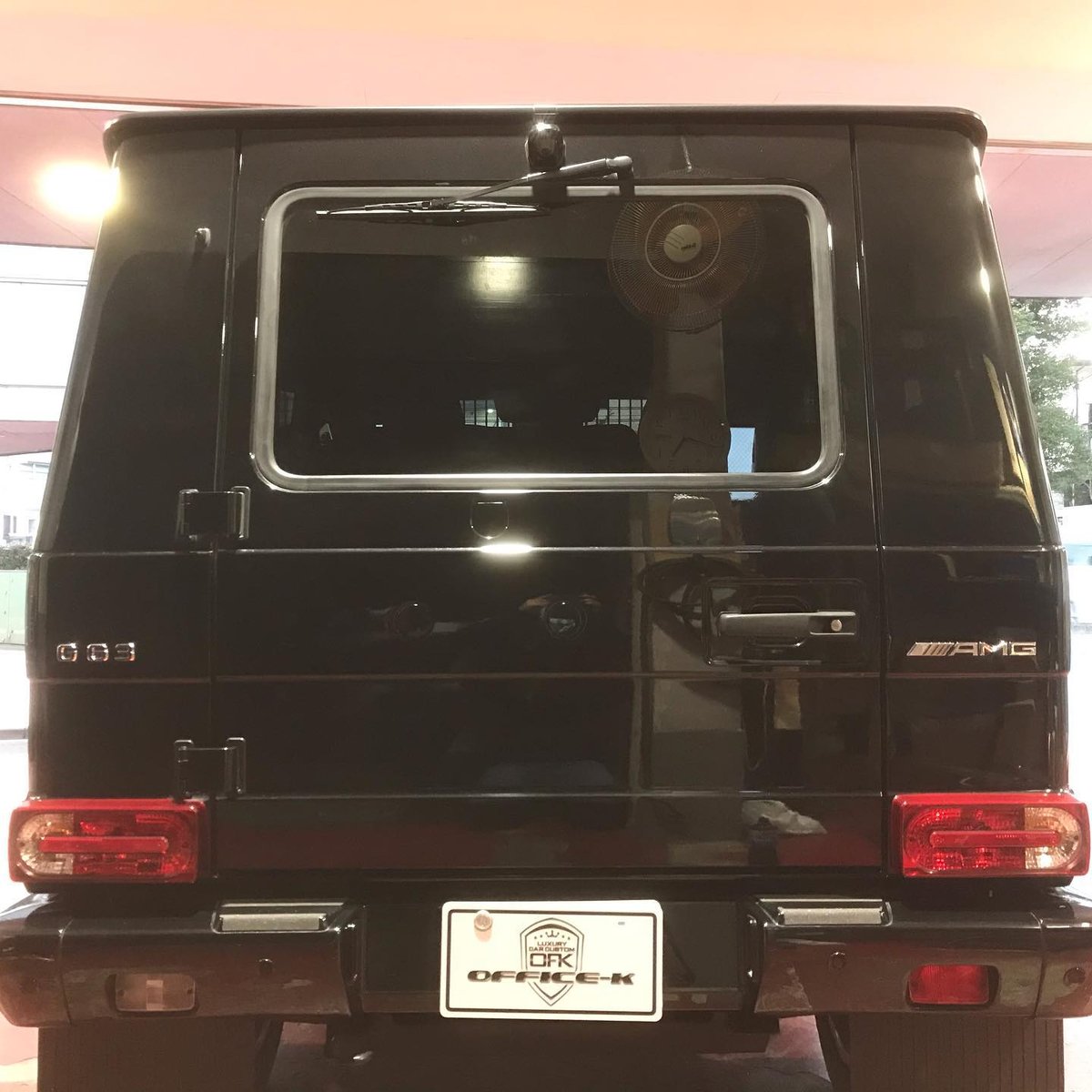 ベンツ Gクラス W463 背面スムージングバッチ 197オブシディアン ベンツ Gクラス W463 背面スムージングバッチ 197オブシディアン