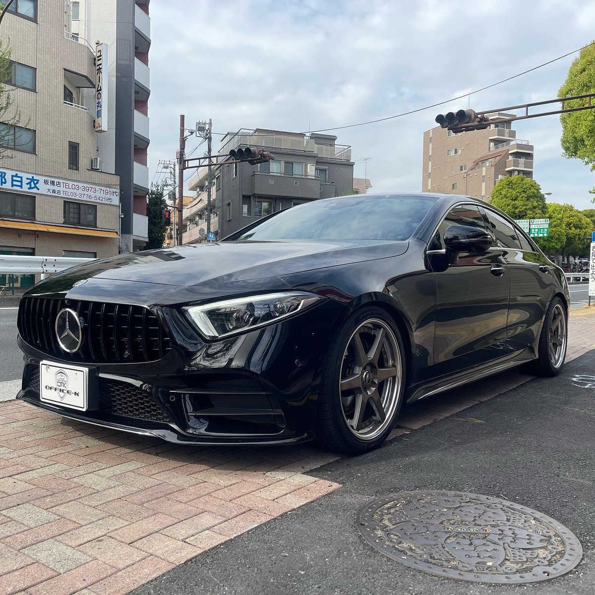 ベンツ CLSクラス C257 パナメリカーナグリル オールブラック 縦