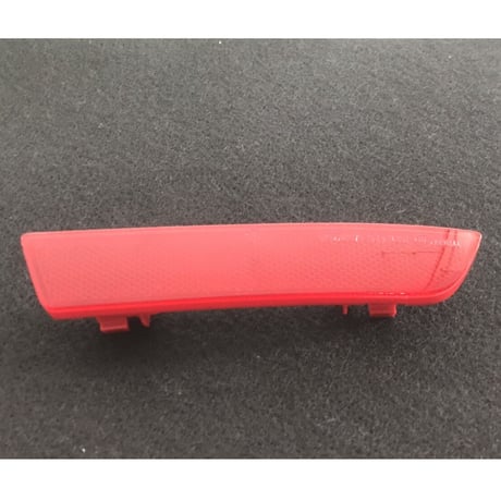 ベンツ Vクラス W447 ノーマル車 純正品 リアバンパーリフレクター 右側 A4478260140