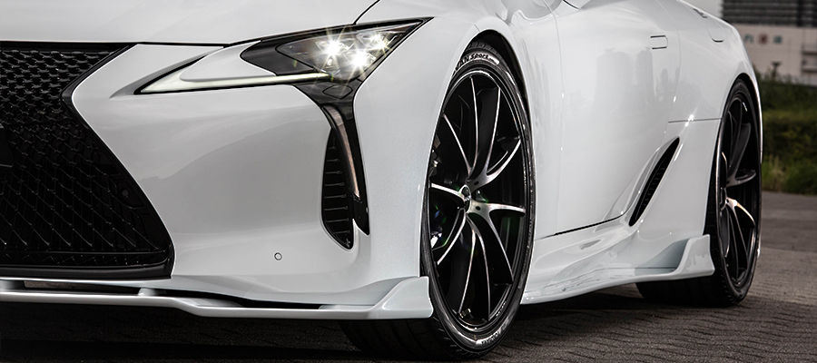 LEXUS RC ARTISAN SPIRITS サイドステップ 白 アーティシャン