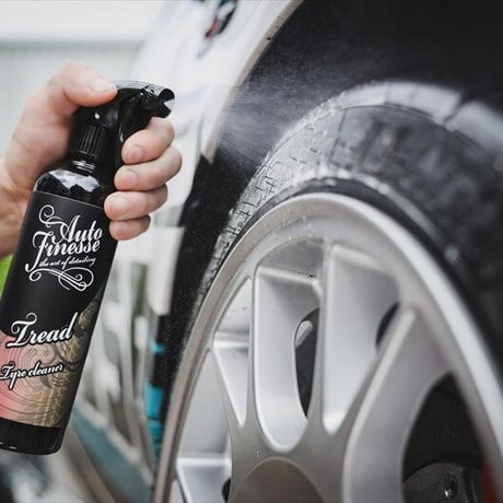 AUTO FINESSE オートフィネス トレッド(タイヤクリーナー) 1L TREAD 品番TRD1L