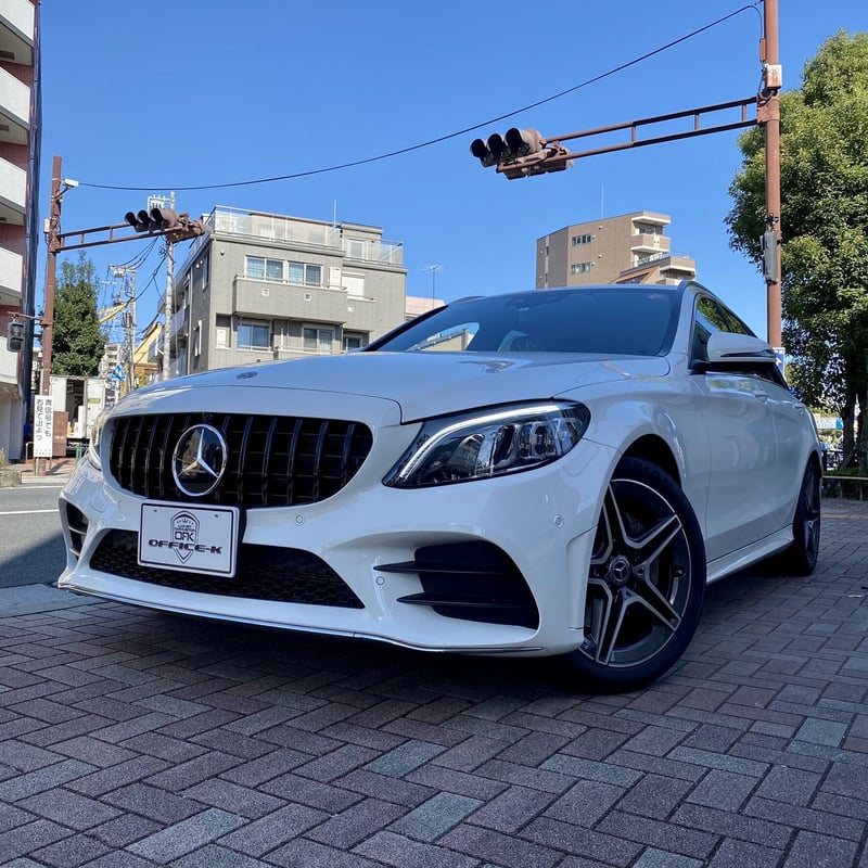 取付工賃込!! ベンツ Cクラス W205 後期 カメラ付用 パナメリカーナ